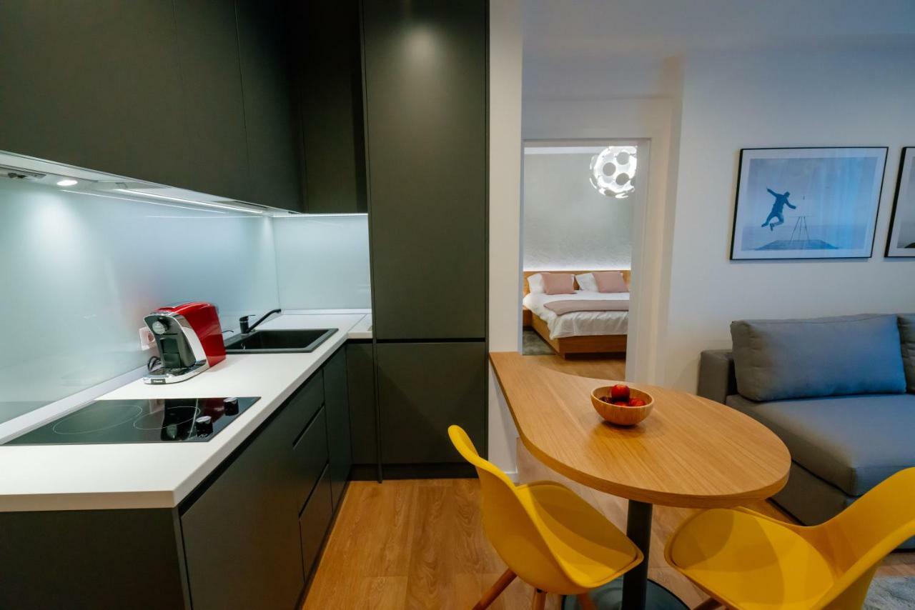 Arbans Elegant Apartment In The City Center 부쿠레슈티 외부 사진